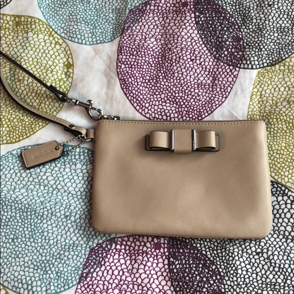 Wristlet